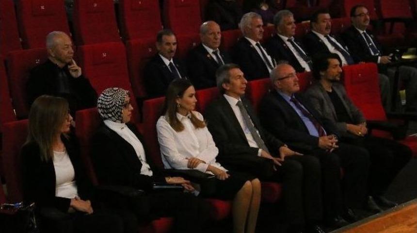 Azerbaycan Milletvekili Paşayeva Denizli&rsquo;de Şiirseverlerle Buluştu