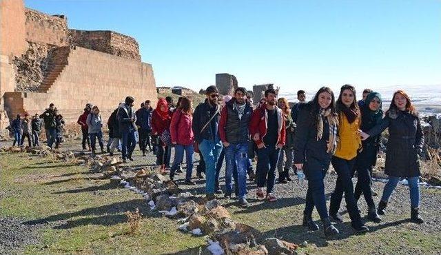 Arü Öğrencilerinden Ani Antik Kentine Gezi