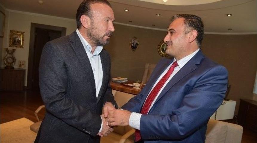 Develi Belediyesi İle İzmit Belediyesi İle Kardeş Oldu