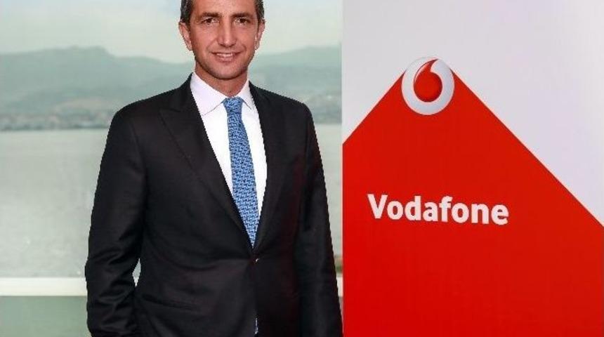 "vodafone İle Domino&rsquo;s Pizza Şubelerinde Hi&ccedil;bir &Ccedil;ağrı Yanıtsız Kalmıyor"