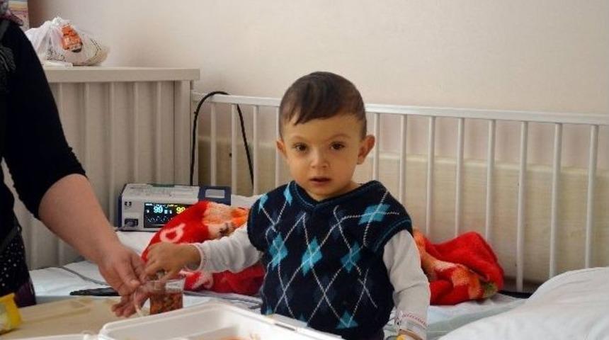 Karaciğer Nakli Bekleyen Oğuzhan&rsquo;ın 120 Bin Liraya İhtiyacı Var...(&ouml;zel Haber)