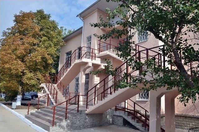 Kongaz Süleyman Demirel Türk-moldovan Lisesi’nin Tadilatı Tika Desteğiyle Tamamlandı