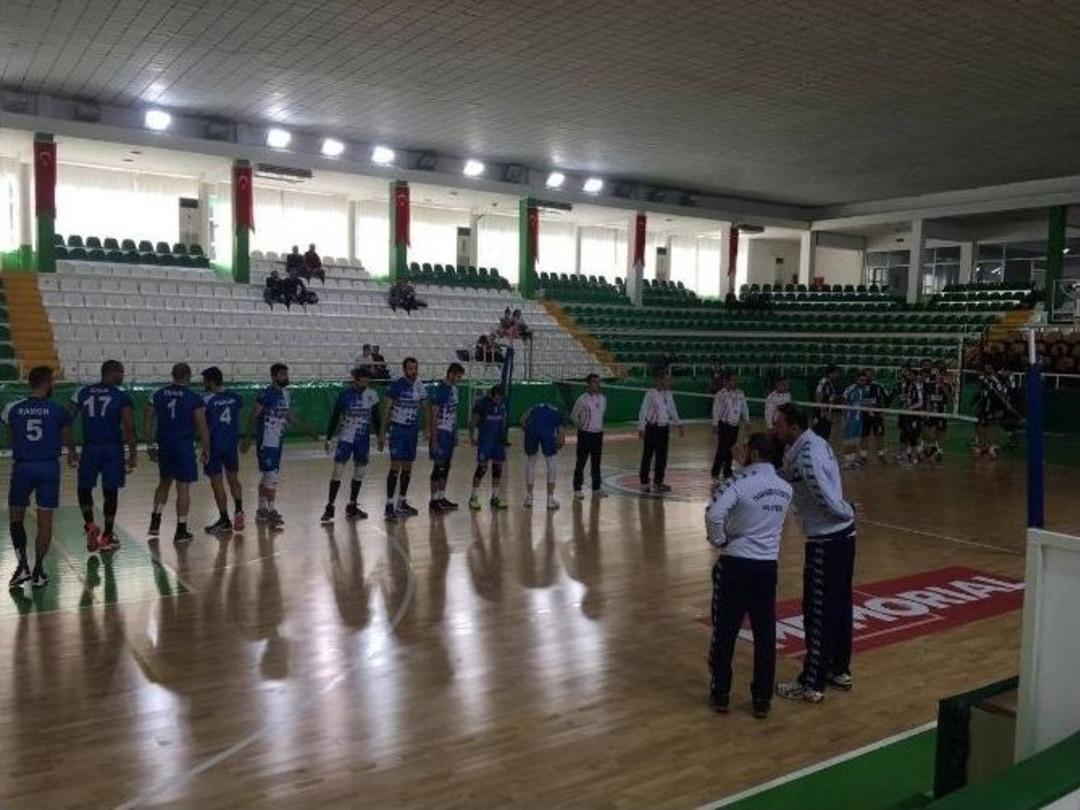 Paland&ouml;kenin Kartalları D&ouml;rtte D&ouml;rt Yaptı