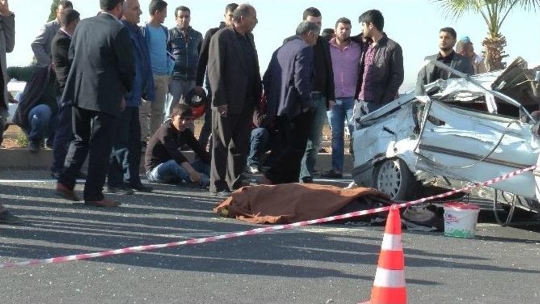 K&ouml;peğe &Ccedil;arpmamak İ&ccedil;in Manevra Yaparken Takla Attı: 1 &Ouml;l&uuml;, 1 Yaralı