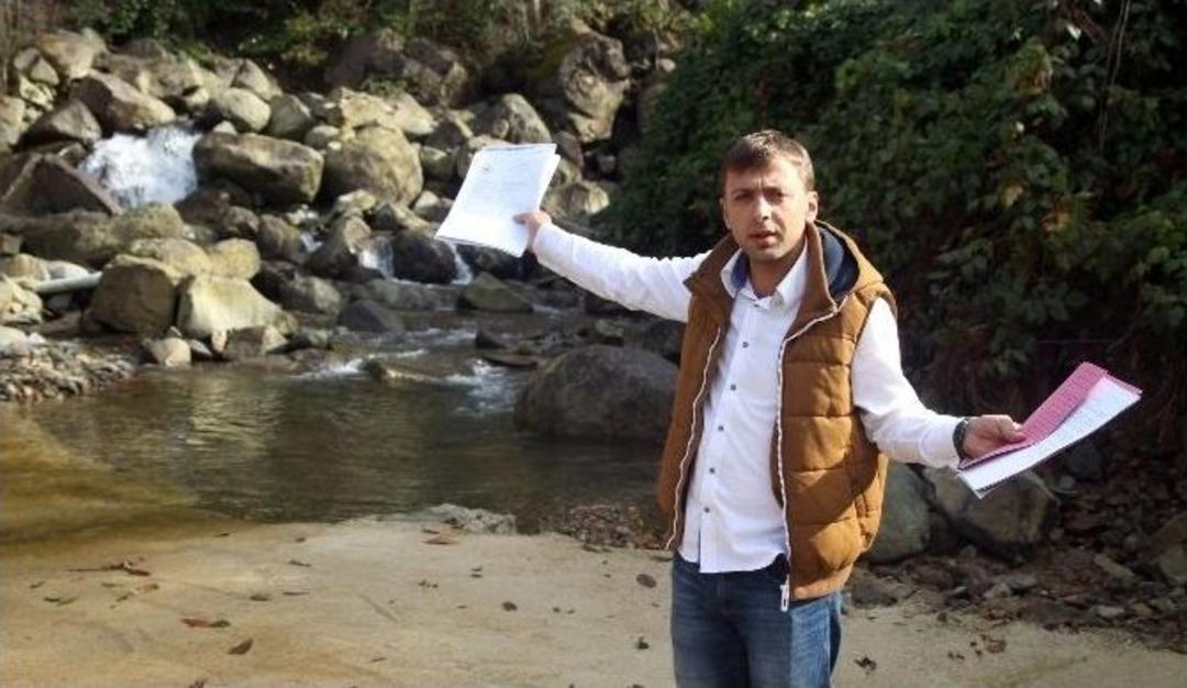 7 K&ouml;ydeki 800 Haneye Dereden Su Geliyor