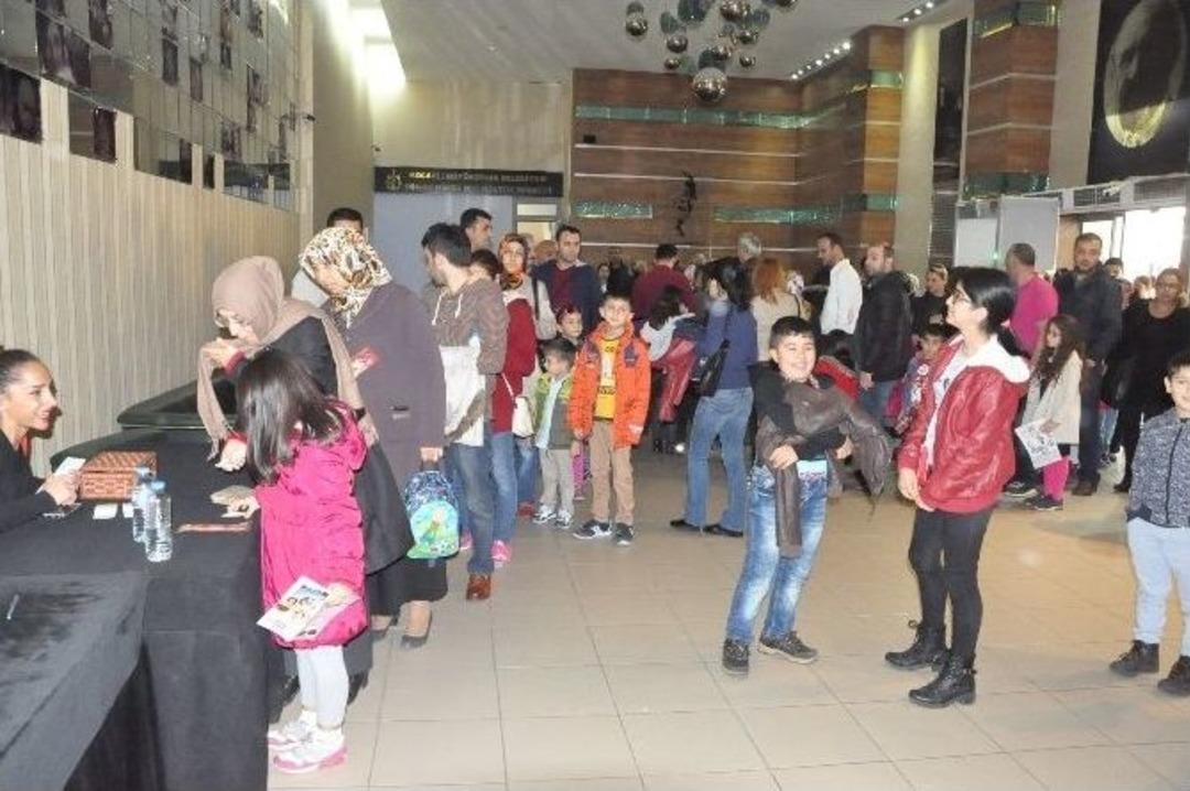 Bosphoruas Sirki Y&uuml;rek Hoplattı