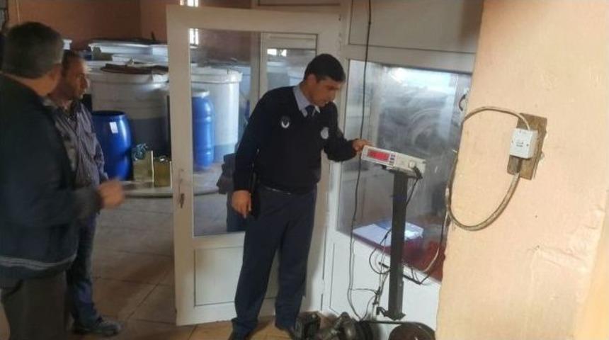 Burhaniye&rsquo;de Zeytin Kantarlarına Denetim