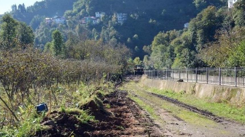G&ouml;rele&rsquo;deki Aydınlıkevler Ve Bozcaali Mahallelerinde Yol &Ccedil;ilesi Sona Eriyor