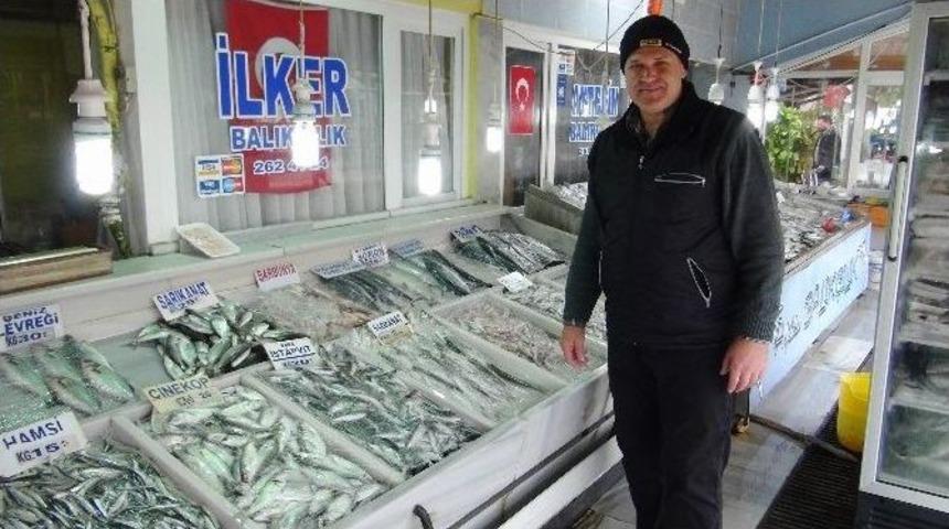 &Ccedil;inekop Bolluğu Balık&ccedil;ının Y&uuml;z&uuml;n&uuml; G&uuml;ld&uuml;rd&uuml;