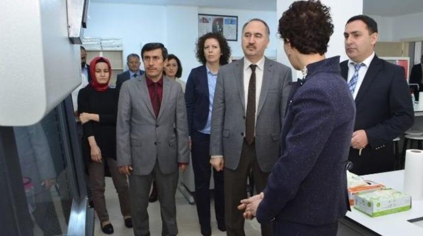 Sinop &Uuml;niversitesine Tam Donanımlı İki Yeni Laboratuvar