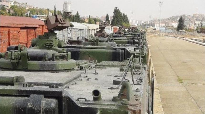 Sınıra Sevk Edilen Askeri Ara&ccedil;lar Gaziantep&rsquo;te