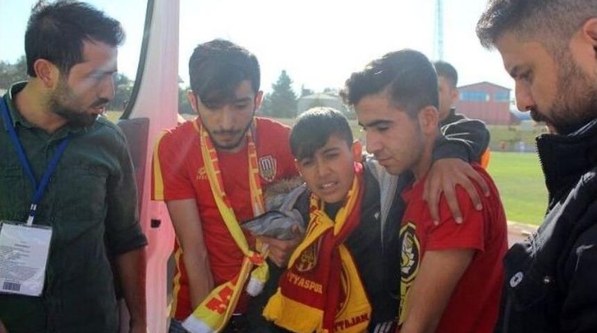 Gole Sevinen Taraftar Hastanelik Oldu