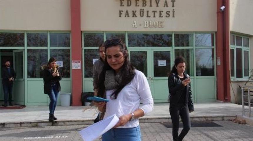 Whatsapp Ile Kopya, Cep Telefonu Yasağı Getirdi