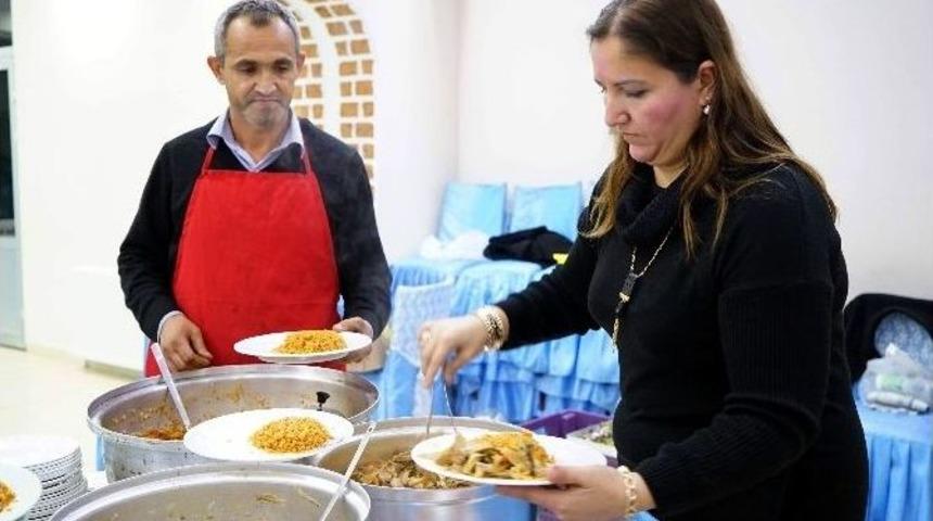 Gelir Kapısı Olan İstiridye Mantarı Yetiştiriciliğiyle, G&ouml;&ccedil;&uuml;n &Ouml;n&uuml;ne Ge&ccedil;ilmek İsteniyor