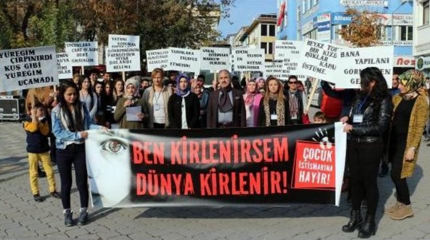 &Ccedil;ocuk Istismarı &Ccedil;ankırı'da Protesto Edildi