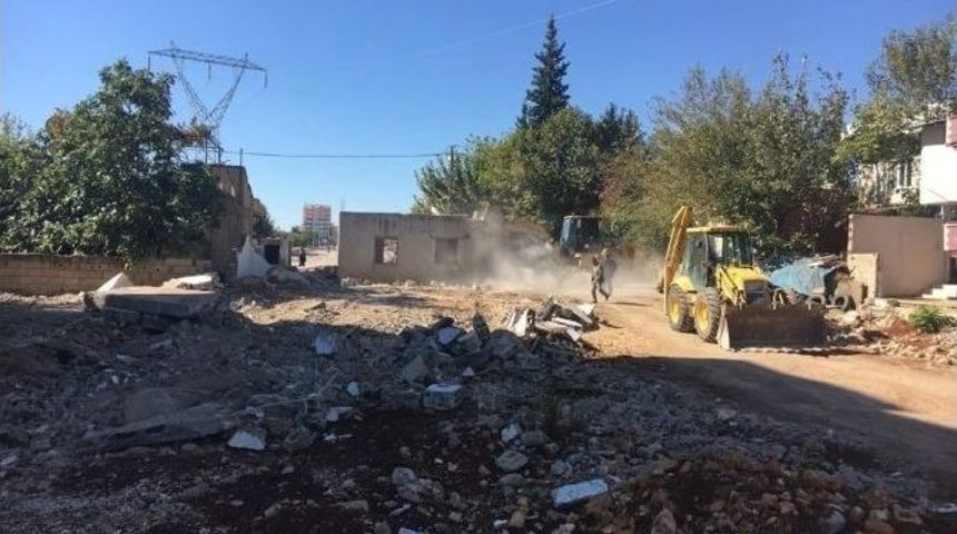 Adıyaman&rsquo;da Yol &Ccedil;alışmaları S&uuml;r&uuml;yor