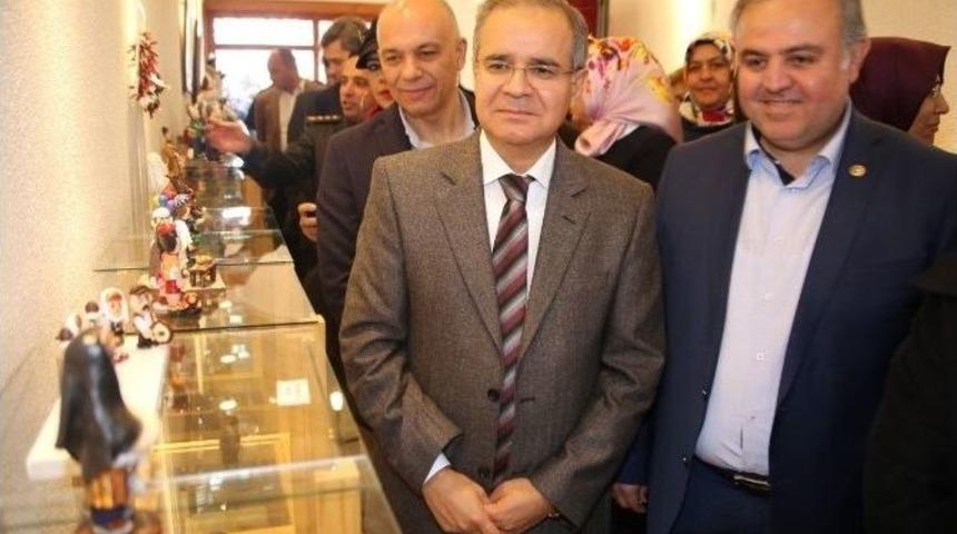 Karaman&rsquo;da Geleneksel Taş Bebek Ve Folklorik Kitre Bebek Sergisi A&ccedil;ıldı