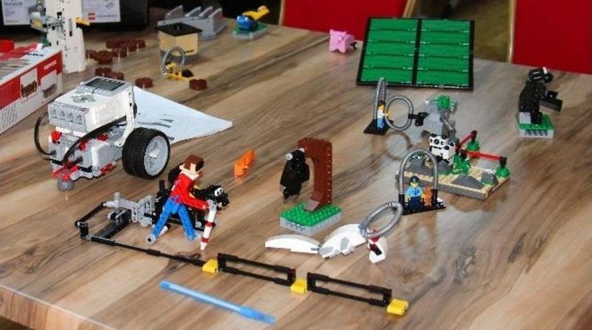 &Ccedil;ocuklar Robot Yapıyor