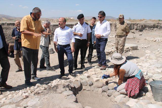 Prof. Dr. Dönmez: Pers kentinin altında çok büyük bir Hitit kenti var