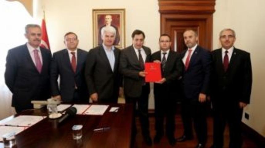 İneg&ouml;l&rsquo;e Bir Okul Daha Kazandırılıyor