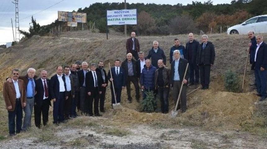 Meclis &Uuml;yeleri Fidan Dikiminde Bir Araya Geldi