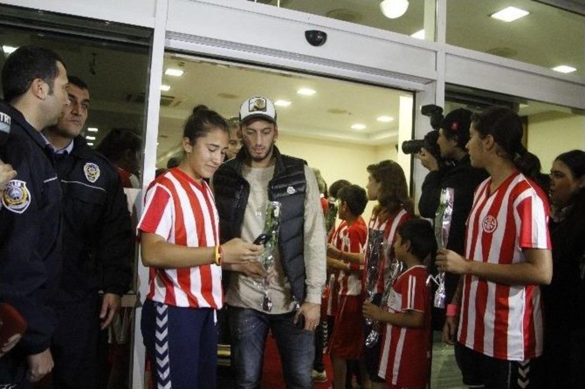 A Milli Futbol Takımı Antalya&rsquo;da