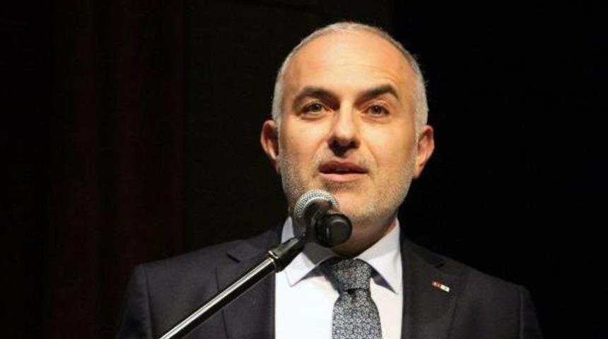 T&uuml;rk Kızılayı Genel Başkanı Kınık: Suriye'ye Her G&uuml;n 20 Tır Yardım G&ouml;nderiyoruz