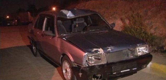 İzmir’de Trafik Kazası: 2 Yaralı