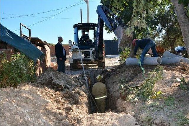 Maski Lütfiye Mahallesi’nin Altyapısını Yeniliyor