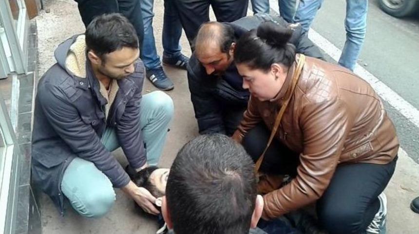 Sağlık G&ouml;revlisinden İnsanlık &Ouml;rneği