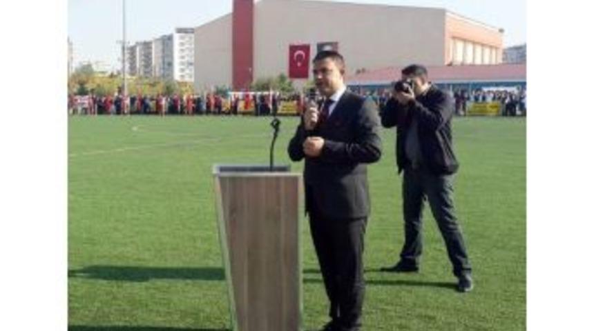 G&ouml;revden Uzaklaştırılanın Yerine Geldi, Uzaklaştırıldı