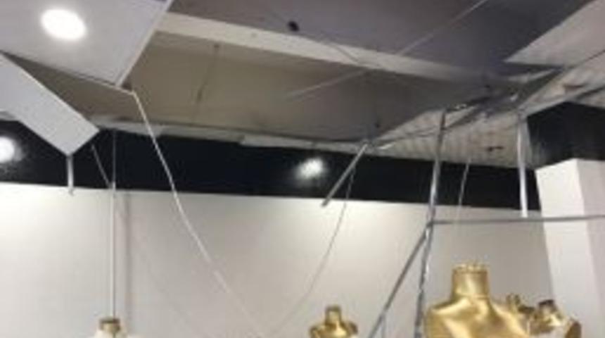 Bağlar&rsquo;daki Patlamanın Şiddeti İş Yeri Kamerasına Yansıdı