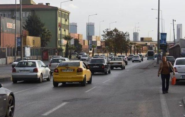 İzmir Toplu Ulaşımında Banliyö Sıkıntısı