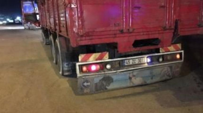 Bilecik&rsquo;te Ş&uuml;pheli Kamyon Paniği