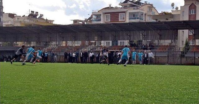 15 Temmuz Şehitler Turnuvası&rsquo;nda Kupa Sahibini Buldu 2