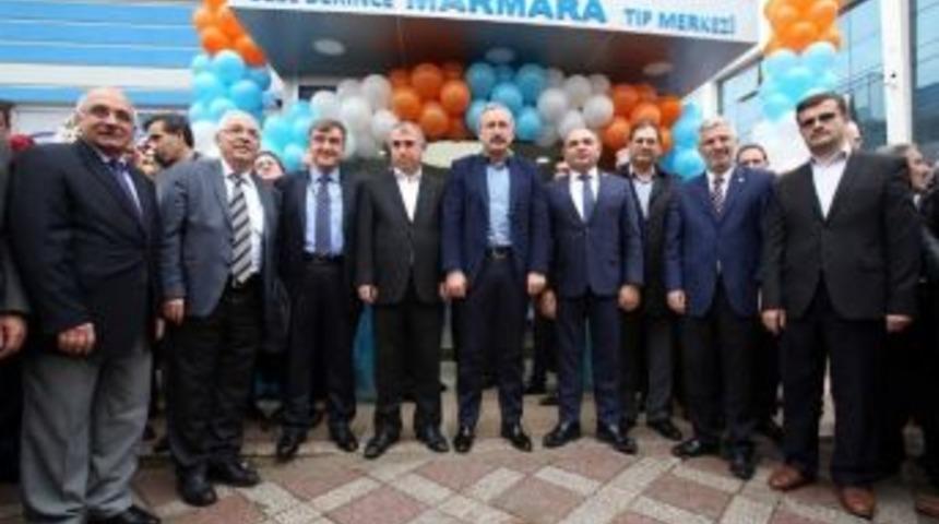 Başkan Vekili &Ouml;zak, Tıp Merkezi A&ccedil;ılışına Katıldı