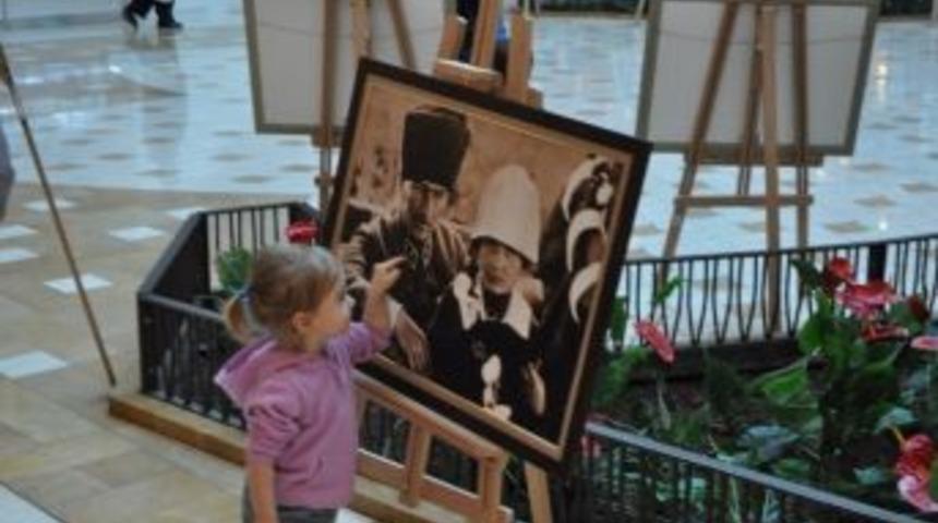 İzmir Optimum&rsquo;da Atat&uuml;rk Fotoğrafları Sergisi