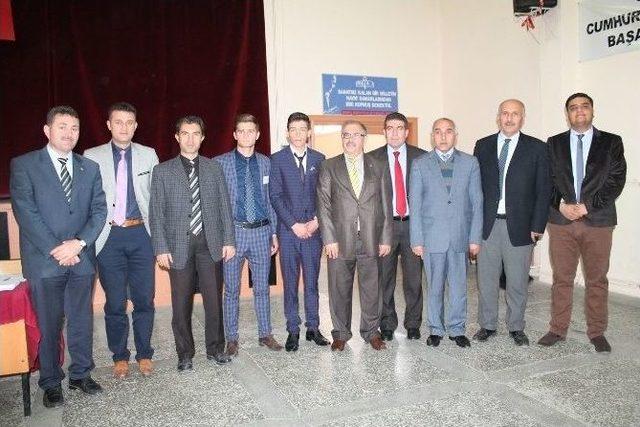 Sungurlu&rsquo;da &Ouml;ğrenci Meclis Başkanı Se&ccedil;ildi 1