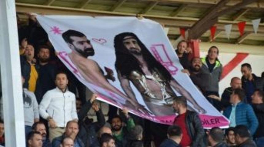 Kırşehirspor Y&ouml;netiminden Nevşehirspor Taraftarının A&ccedil;tığı Pankarta Tepki