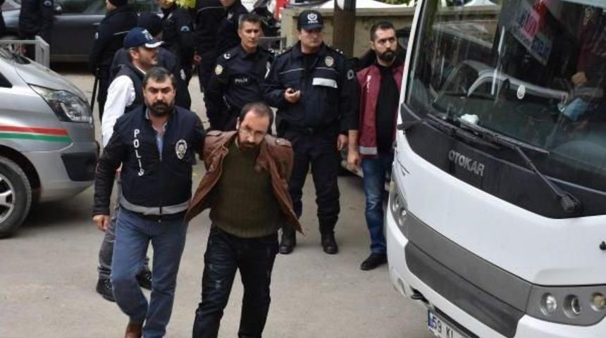 &Ccedil;orlu'da G&ouml;zaltına Alınan Hdp'liler Adliyede