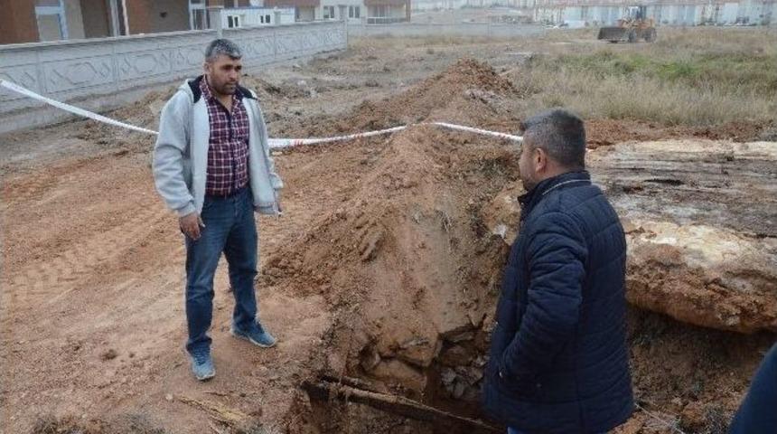 Yol &Ccedil;alışması Sırasında Kuyu Buldular