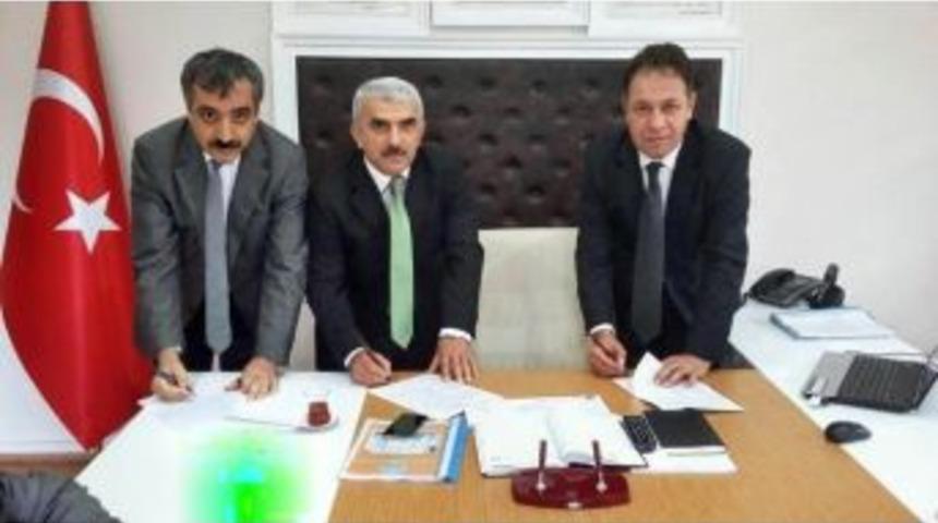 S&ouml;ke&rsquo;de Romanlara Meslek Edindiriliyor