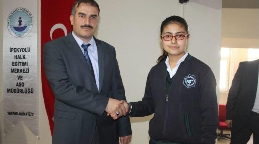 &Ouml;ğrenciler Başkanını Se&ccedil;ti