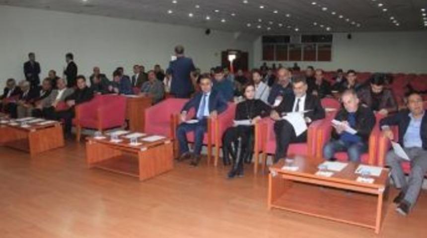 Van&rsquo;da &lsquo;m&uuml;şterim Kamu Olsun&rsquo; Toplantısı