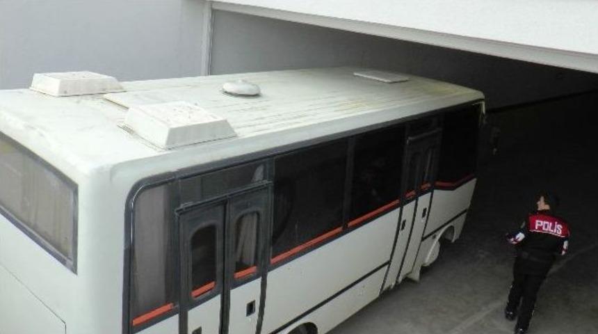 Darıca&rsquo;da G&ouml;zaltına Alınan 9 Hdp&rsquo;li Adliyeye Sevk Edildi