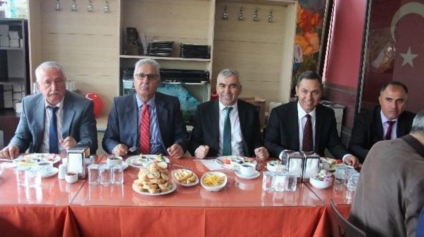 Uysal Ve Madenoğlu Gmis Temsilcileri İle Buluştu