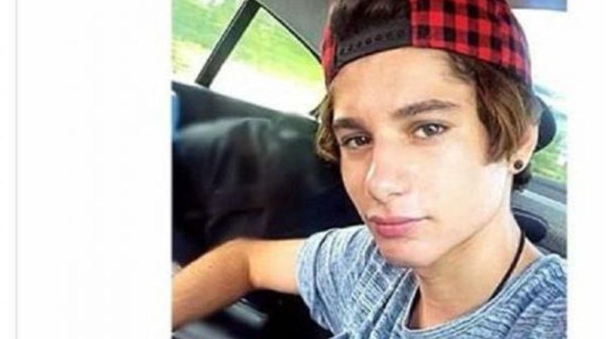 Instagram Fenomeni Liseli, Kalp Krizi Ge&ccedil;irip &Ouml;ld&uuml;