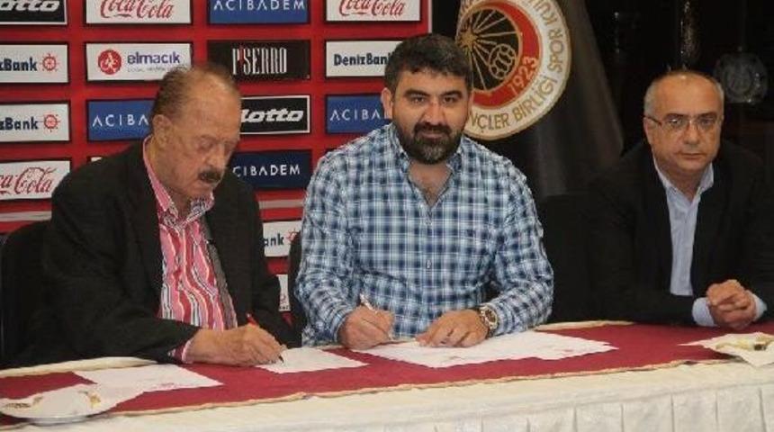 İmzayı Attı, Elini &Ouml;pt&uuml;