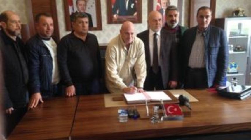 Şimşir, Afjet Afyonspor İle 1 Yıllık S&ouml;zleşme İmzaladı