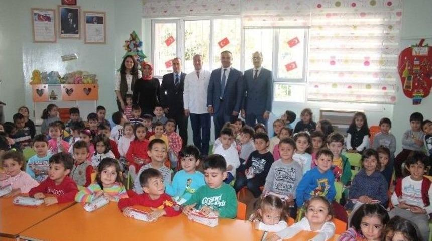 D&ouml;rtyol&rsquo;da &Ouml;ğrencilere Flor Uygulaması